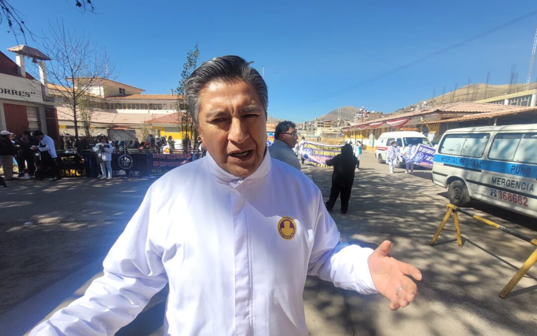 PERSONAL DE SALUD ACATA SEGUNDO DÍA DEL PARO NACIONAL