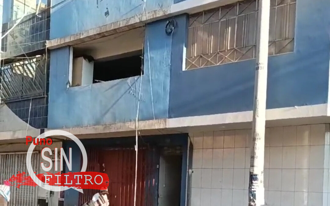 UNA PERSONA CON QUEMADURAS Y CUANTIOSOS DAÑOS MATERIALES DEJÓ EXPLOSION POR FUGA DE GAS EN EL CENTRO DE JULIACA