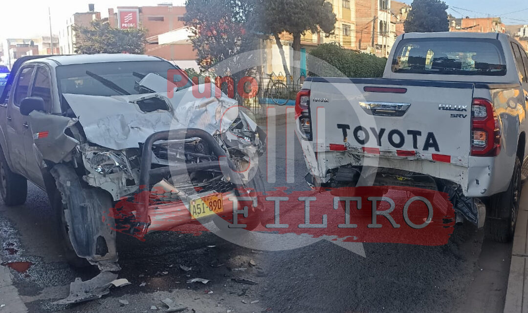 VIDEO| CHOQUE POR ALCANCE DEJA DAÑOS MATERIALES EN LA AVENIDA EJÉRCITO. POLICIAS NO LLEGAN A LA ZONA