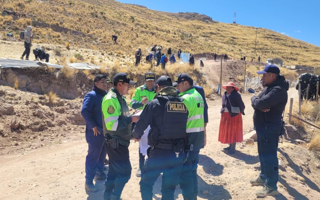 ENFRENTAMIENTOS POR TERRENOS EN BARRIO NUEVA ESPERANZA. PNP LLEGÓ AL LUGAR PARA PONER ORDEN Y LEVANTAR ACTAS