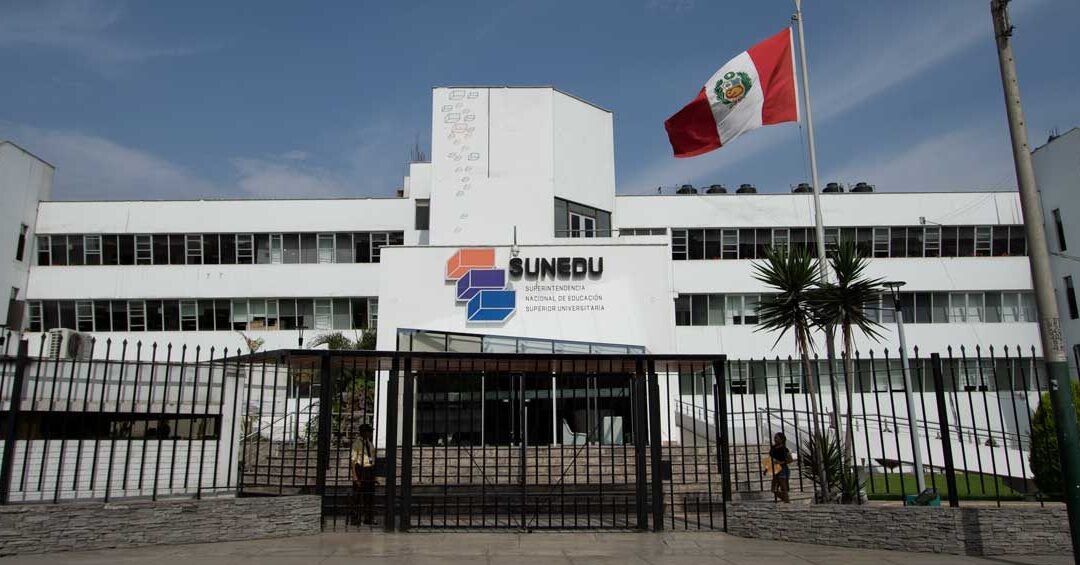 NACIONAL| GOBIERNO PROMULGÓ LEY QUE AUTORIZA EL LICENCIAMIENTO PERMANENTE Y ENSEÑANZA A DISTANCIA PARA UNIVERSIDADES BAJO SUPERVISIÓN DE LA SUNEDU