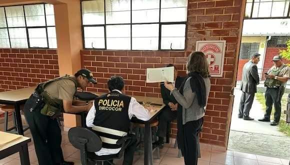AREQUIPA| DETIENEN A DOCENTE POR PEDIR S/150 A ALUMNO PARA APROBARLO