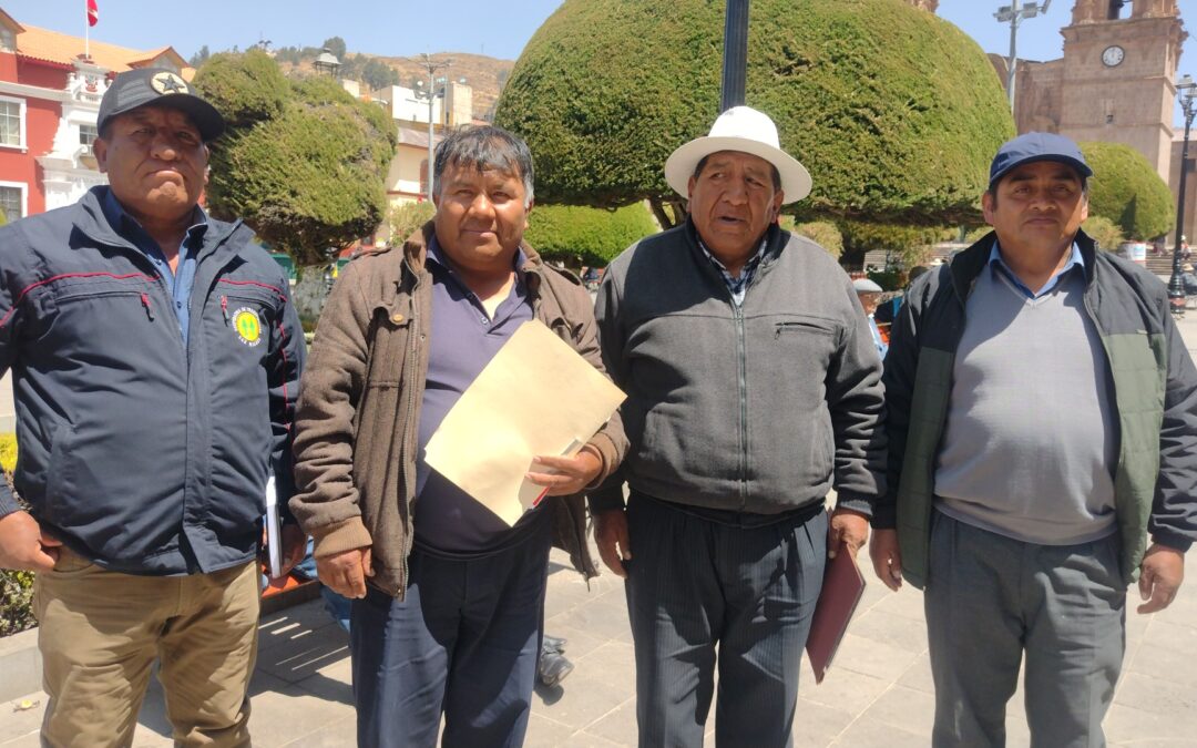 TRANSPORTISTAS ABRIRÁN TERMINALES EN TODA LA CIUDAD, SI EL MUNICIPIO DE PUNO NO CLAUSURA LA «ESTACIÓN DE RUTA» DE LA AVENIDA EL SOL