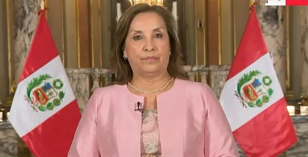 LIMA| Video. DINA BOLUARTE DESISTIÓ SU VIAJE A LOS EEUU Y CRITICÓ A LOS CONGRESISTAS QUE NO LA APOYARON